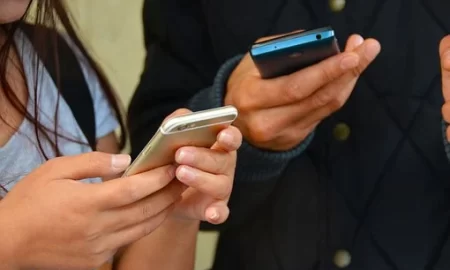 Is Social Media Harming Your Teen's Body Image?
