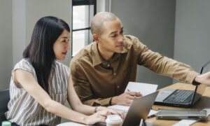 3 Ways Women Can Redefine Expectations