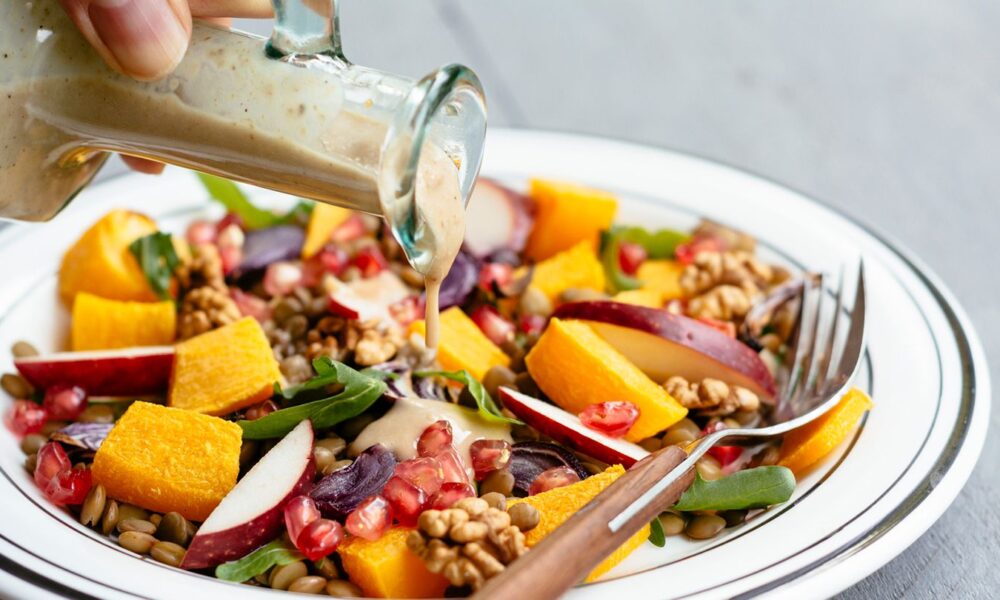 What's The Best Salad Dressing For Your Waistline?