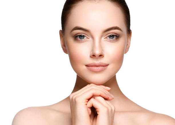 How to create no makeup look for college