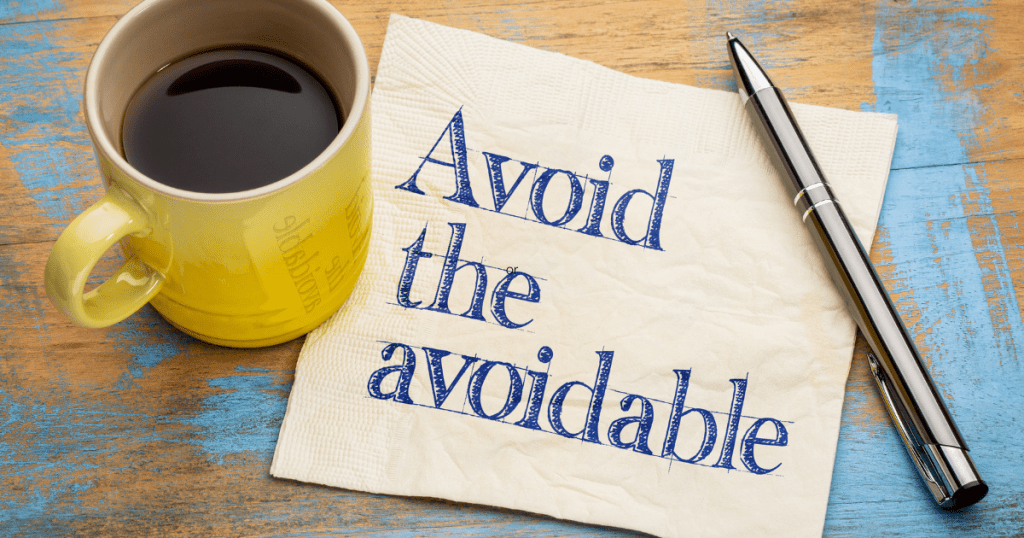 Written on paper: Avoid the Avoidable. How To Crack An Interview And Get A Job?

