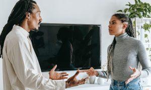 7 Signs Your Boyfriend Is Not Loyal To You