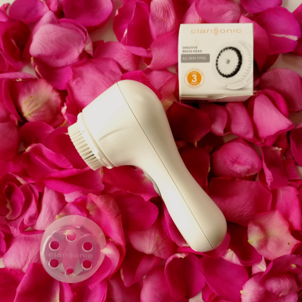 Make Mom Feel Gorgeous with These Beauty Sets